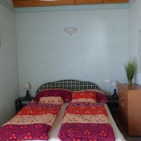 Orwa Apartmanok - Fenyofa Koez Zalakaros Exterior photo